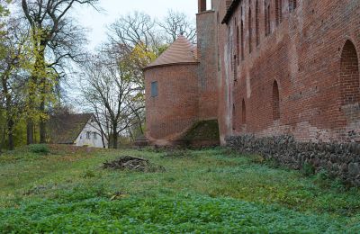 Medieval Castle for sale Barciany, Wiosenna, Warmian-Masurian Voivodeship:  