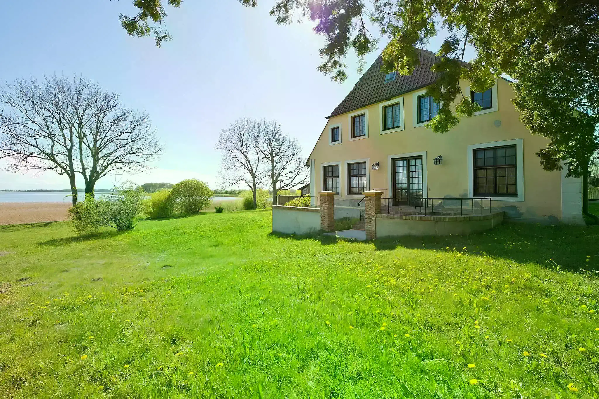 Photos Lakeside country manor on Rügen island