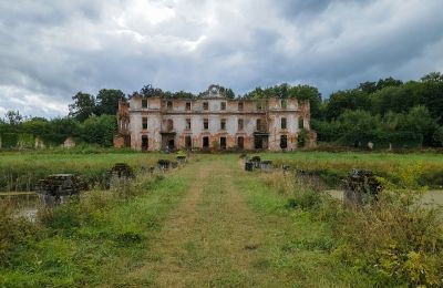 Castle for sale Słobity, Warmia-Masuria, Access