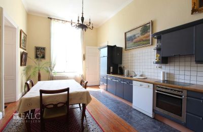 Castle for sale Fays, Wallonia, Küche im 1.OG