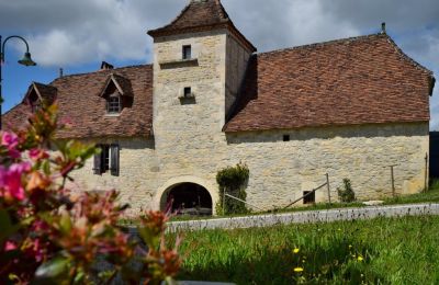 Character properties, Former winery with manor and vacation home, Quercy region