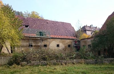 Manor house for sale 02747 Strahwalde, Schlossweg 11, Saxony, Notsicherung Stallgebäude