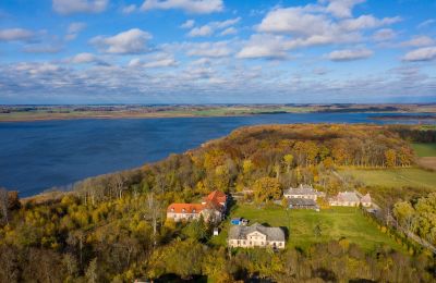 Manor House for sale Līguti, Līguti 5, Courland:  Lake