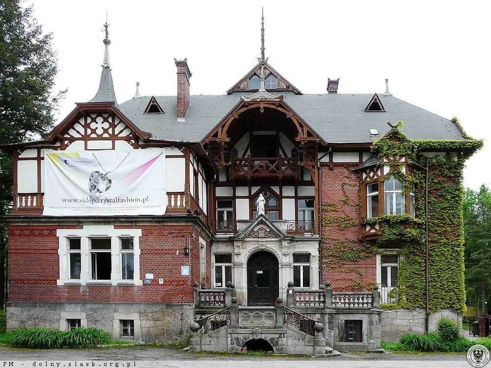 Historic Villa for sale Kudowa-Zdrój, Zdrojowa 36, Lower Silesian Voivodeship:  Front view