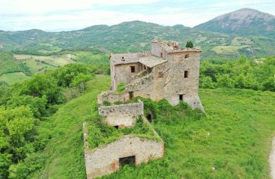 Medieval castle for sale 06019 Umbertide, Umbria, Image 9/33