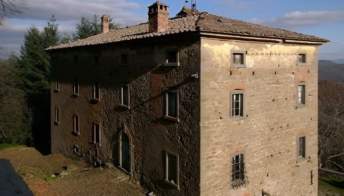 Castle for sale San Leo Bastia, Umbria,  Italy