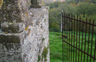 Castle for sale San Leo Bastia, Palazzo Vaiano, Umbria:  