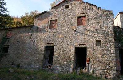 Castle for sale San Leo Bastia, Palazzo Vaiano, Umbria:  