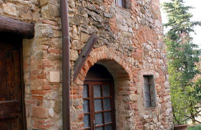 Historical tower for sale Bucine, Tuscany:  