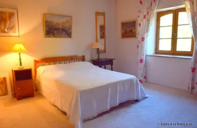 Manor House for sale Cuq-Toulza, Occitania:  Guestroom