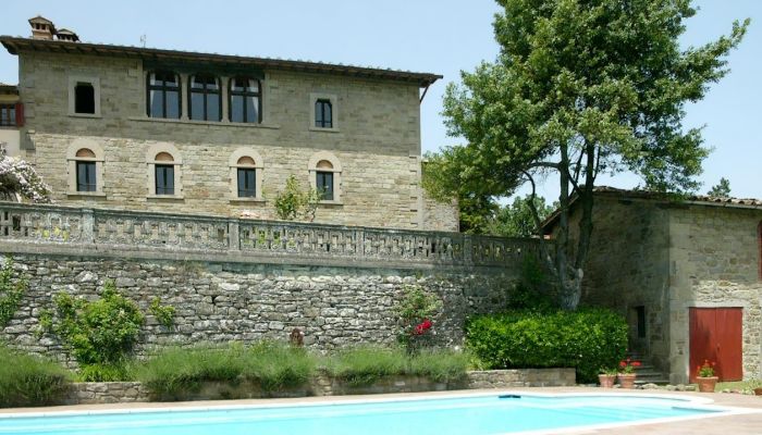 Manor House for sale Caprese Michelangelo, Tuscany
