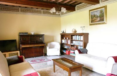 Manor House for sale Caprese Michelangelo, Tuscany, Image 10/37