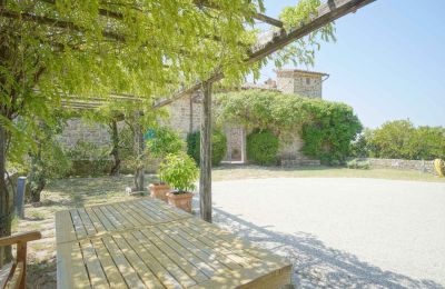 Historic Villa for sale 06024 Gubbio, Umbria, Image 24/32