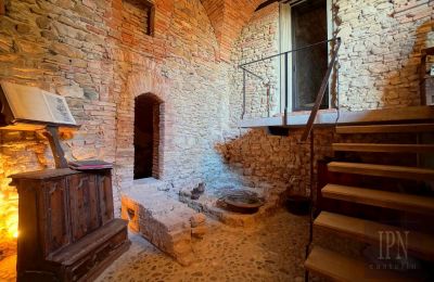 Historic Villa for sale Città di Castello, Umbria, Image 34/36