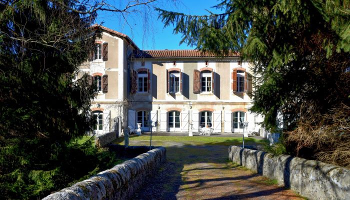 Country House for sale Aspet, Occitania,  France