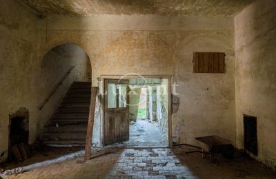 Castle for sale Brody, Zámek Brody, Ústecký kraj, Staircase