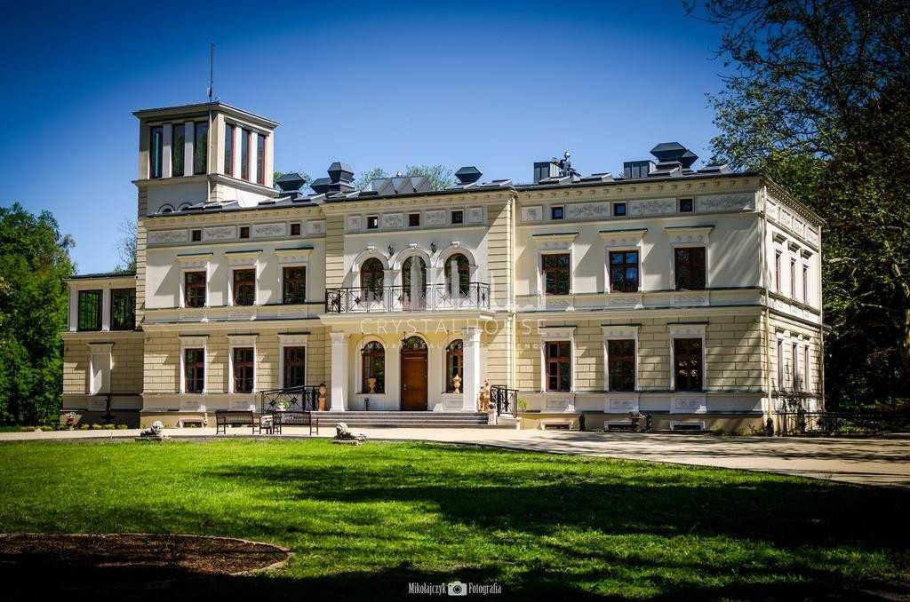 Photos Restored palace in Kujawsko-Pomorskie - Four stars castle hotel