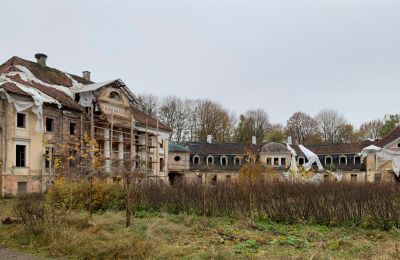 Manor House for sale Saulaine, Kaucmindes muiža, Zemgale:  Side view