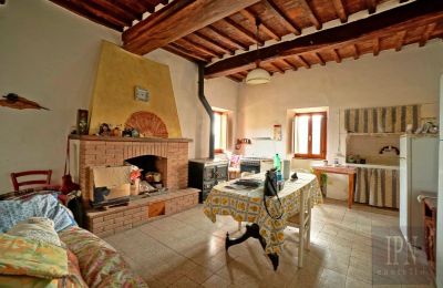 Farmhouse for sale 06019 Pierantonio, Umbria:  