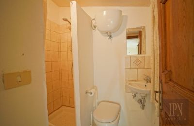 Country property for sale 06019 Pierantonio, Umbria, Bathroom