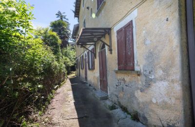 Historic Villa for sale 28838 Stresa, Via Giuseppe Mazzini, Piemont:  Outbuilding