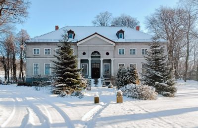 Castle for sale Sławnikowice, Slawnikowice 99, Lower Silesia, Front view