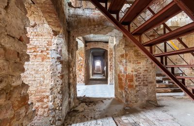 Castle for sale Komorowice, Wrocławska 27, Lower Silesia, Image 9/36