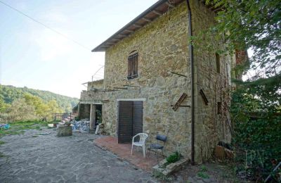 Country home for sale 06019 Preggio, Umbria, Image 16/30