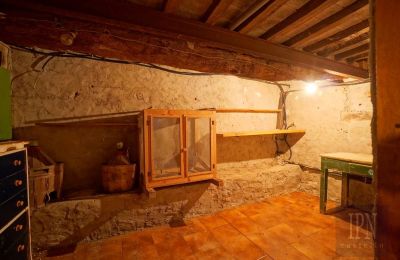 Country home for sale 06019 Preggio, Umbria, Image 22/30