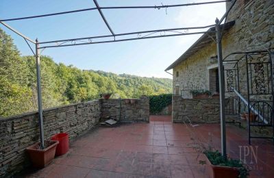 Country home for sale 06019 Preggio, Umbria, Image 24/30