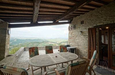 Country property for sale 06026 Pietralunga, Umbria, Terrace