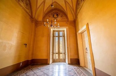 City palace for sale Manduria, Apulia, Image 9/16