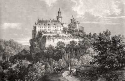 Castle for sale Veauce, Auvergne-Rhône-Alpes, Historic View