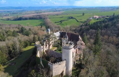 Castle Veauce, Auvergne-Rhône-Alpes