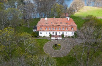 Manor House for sale Stare Resko, West Pomeranian Voivodeship:  Drone