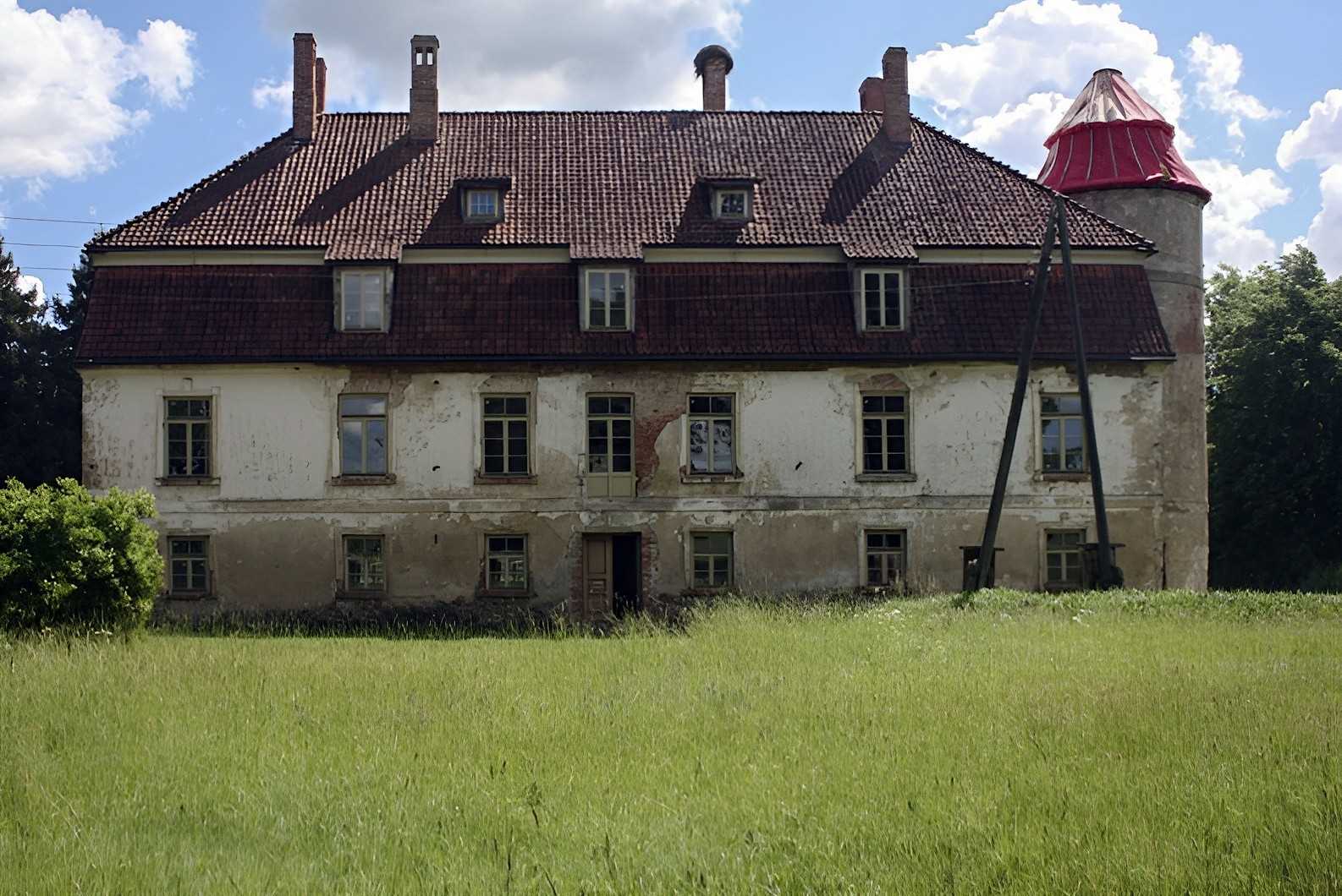 Photos Vormsāte  - Manor in Latvia