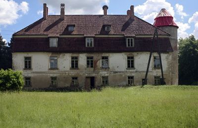 Manor House for sale Skrunda, Courland:  Exterior View