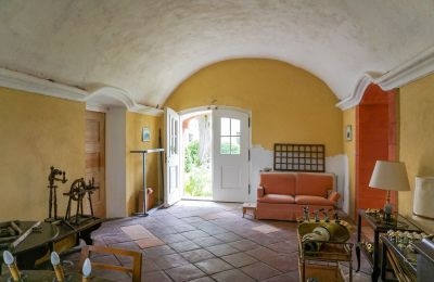 Castle for sale 91792 Ellingen, An der Vogtei 2, Bavaria, viele Möglichkeiten