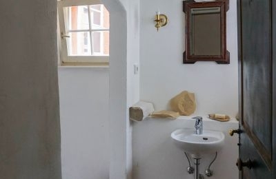 Castle for sale 91792 Ellingen, An der Vogtei 2, Bavaria, Gästetoilette