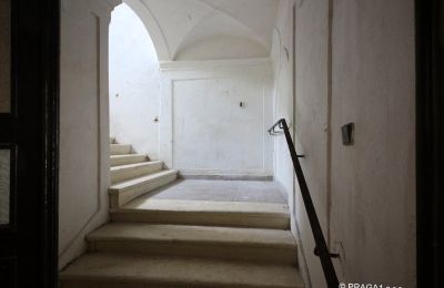 Castle for sale Opava, Moravskoslezský kraj:  Hallway