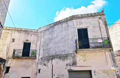 Town House for sale Oria, Piazza San Giustino de Jacobis, Apulia:  Exterior View
