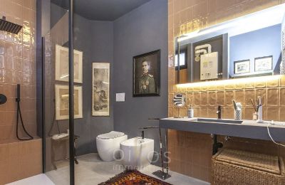 Period Apartment for sale Oria, Apulia, Bathroom