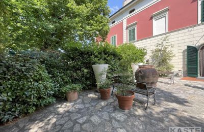 Historic Villa for sale Lavaiano, Tuscany, Image 4/11