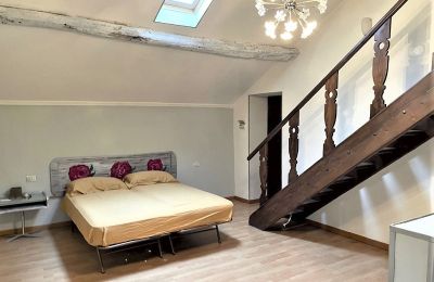 Historic Villa for sale Verbano-Cusio-Ossola, Intra, Piemont, Attic