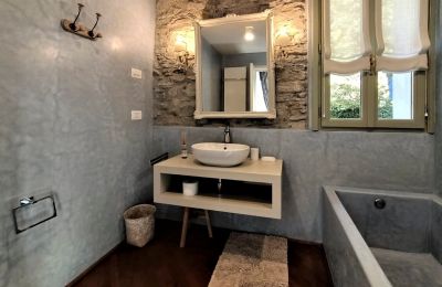 Historic Villa for sale 28824 Oggebbio, Piemont, Image 16/43