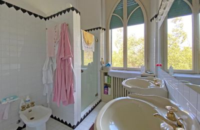 Historic Villa for sale Verbania, Piemont:  Bathroom