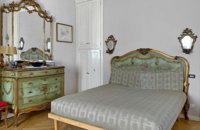 Historic Villa for sale Verbania, Piemont:  Bedroom