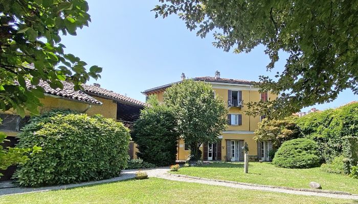 Historic Villa for sale Verbano-Cusio-Ossola, Intra,  Italy