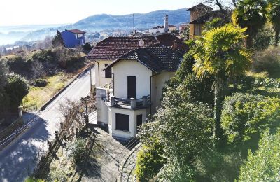 Historic Villa for sale 28010 Nebbiuno, Alto Vergante, Piemont:  