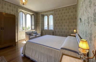 Historic Villa for sale 28010 Nebbiuno, Alto Vergante, Piemont:  